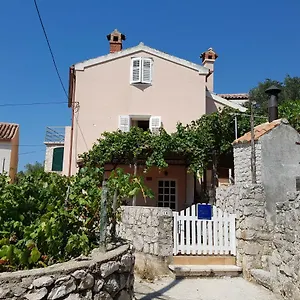 https://house-mihaela.primorje-gorskikotar.com